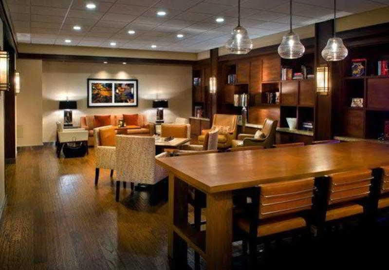 Trumbull Marriott Shelton Exterior foto